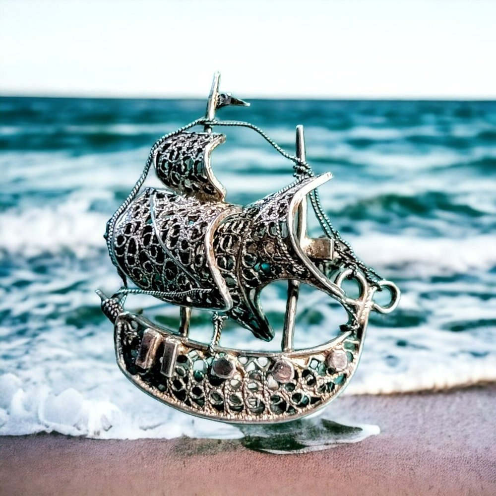 Vintage .925 Sterling Silver 3D Clipper Ship Pin/Brooch 1.5" Collectible…